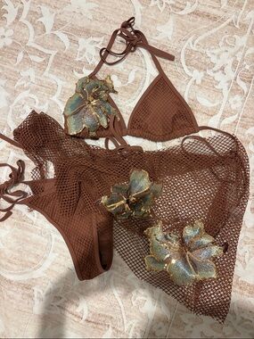 Women’s Brown Floral Appliqué Bikini Set